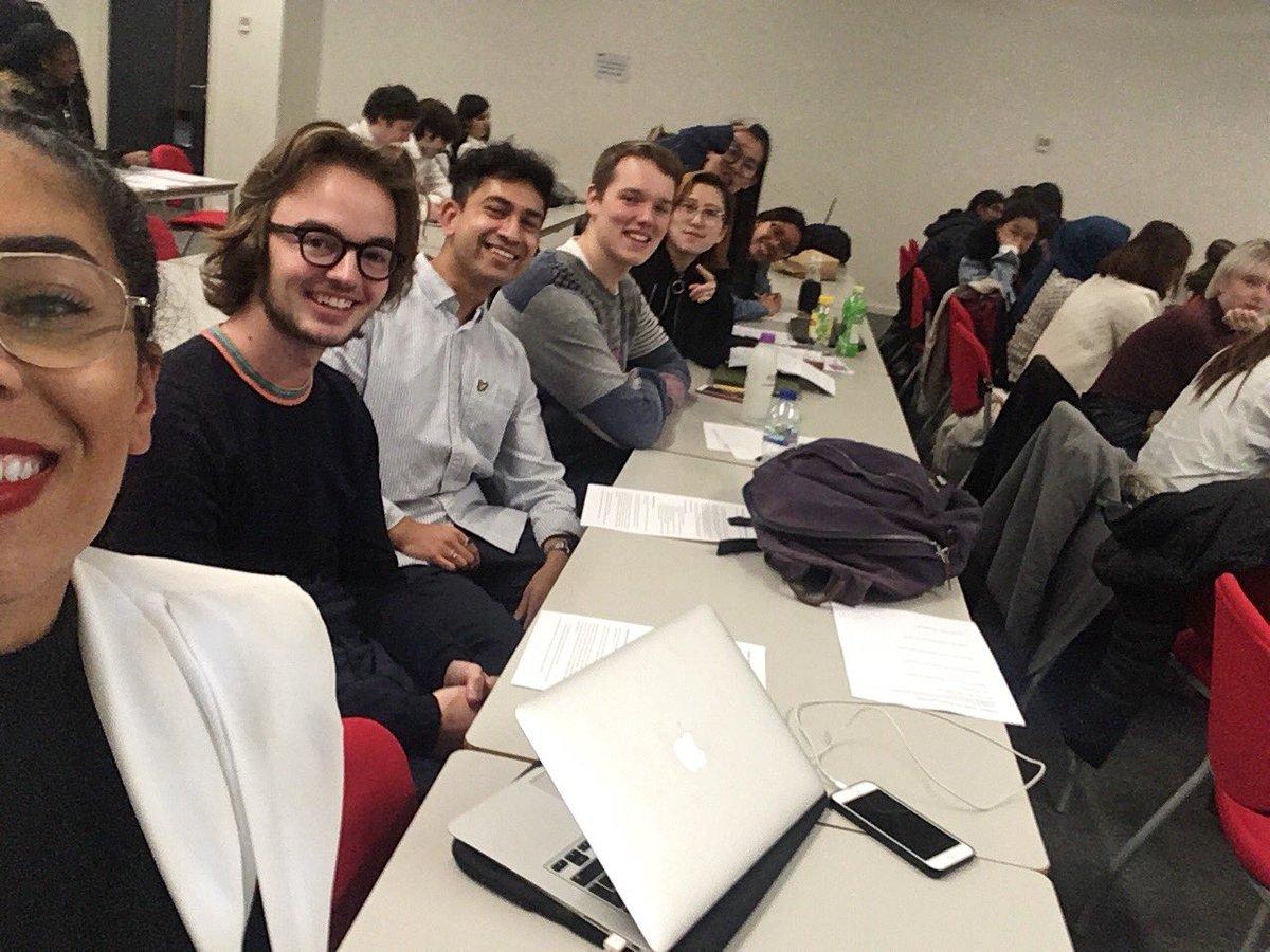 gabyestelle_'s tweet photo. 2nd place in the University of Manchester's Insight into Marketing competition ๐ #BuzzAbout https://t.co/Pg4G3zZZfG