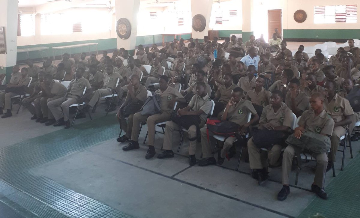 JNFoundation's tweet photo. The young men of #CalabarHigh are being treated to a special #WorldSavingsDay edition of the #BeWise Financial literacy program π²π΅ https://t.co/bJBnmQ5ZDM