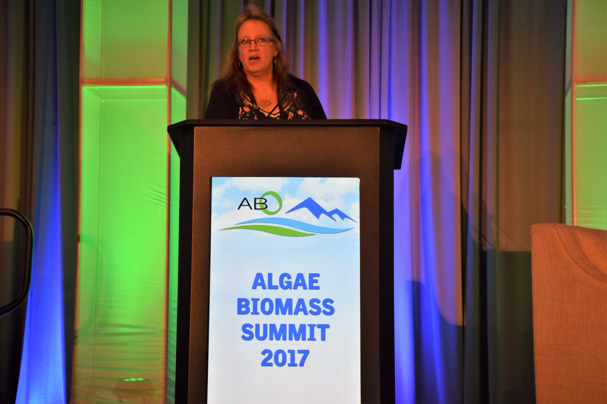 BioenergyKDF's tweet photo. Did you catch @ENERGY BETO’s Christy Sterner speaking about the Office’s #algae research at #algae2017 this morning? We did! https://t.co/XpwkdU8Vop