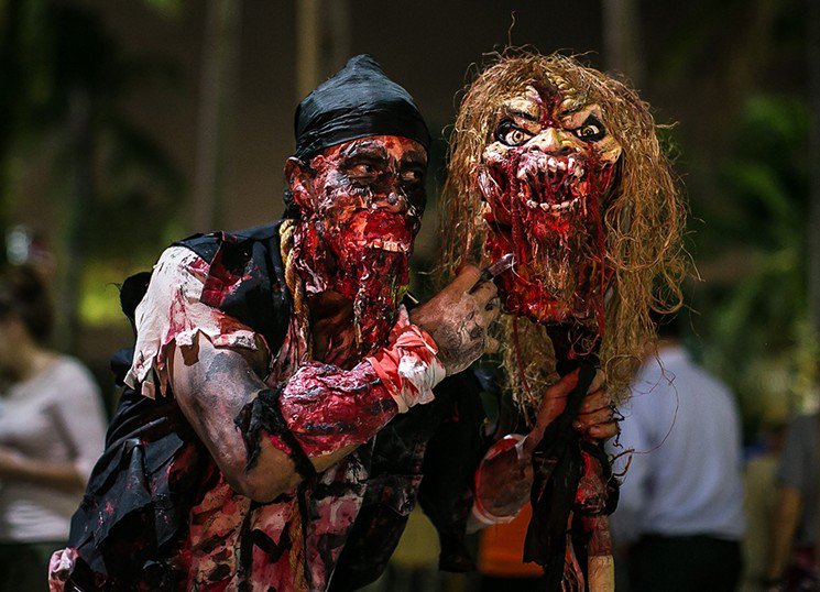 SoBeLocalMiami's tweet photo. Join us for a wicked good time on #LincolnRoad for #Halloween! @MiamiNewTimes #SoBeLocal #MiamiBeach https://t.co/uvHgYz8sf9 https://t.co/cZp3bF8ydn