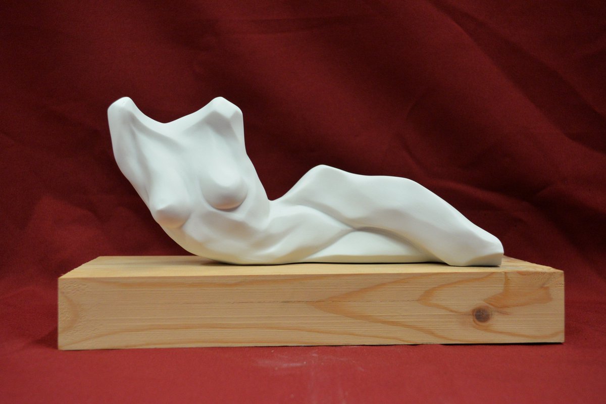 MerSculptures's tweet photo. Torso III · Porcelana · Escultura hecha por Mer Jimenez · Desubre toda su obra en https://t.co/2WhJ0V7hoq https://t.co/qRDNeqtVSa