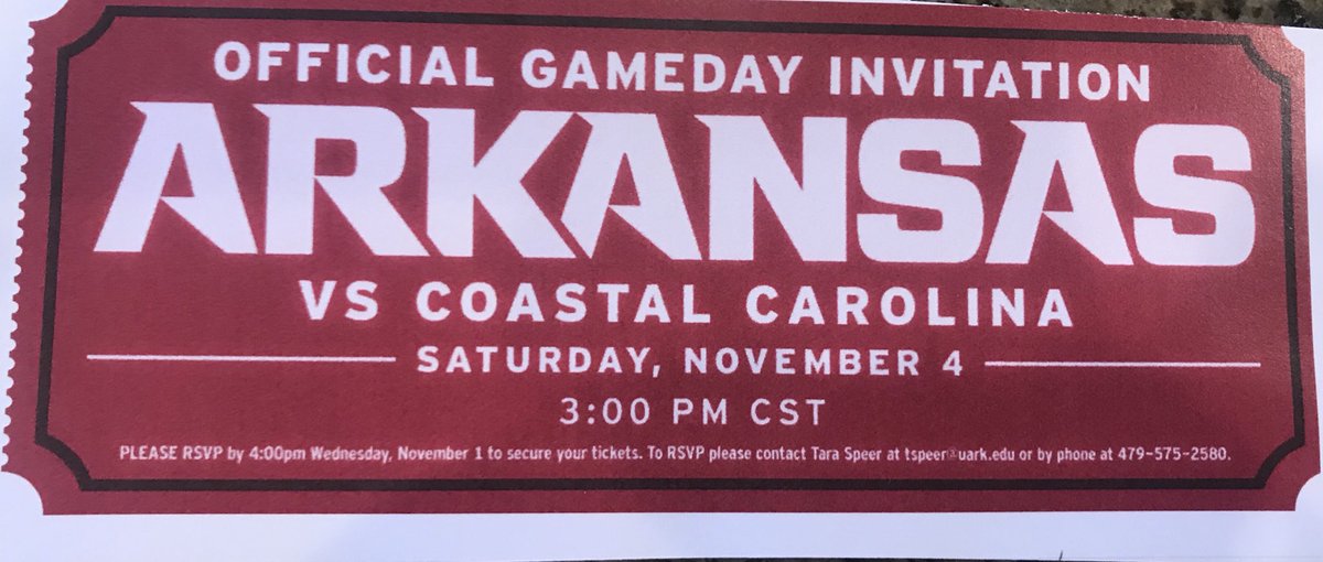 dhogue11's tweet photo. Can’t wait to support the Hogs this weekend!#WooPig🐗 @RazorbackFB @RazorbackFBRec @CoachTBurns https://t.co/m05EpvZAll