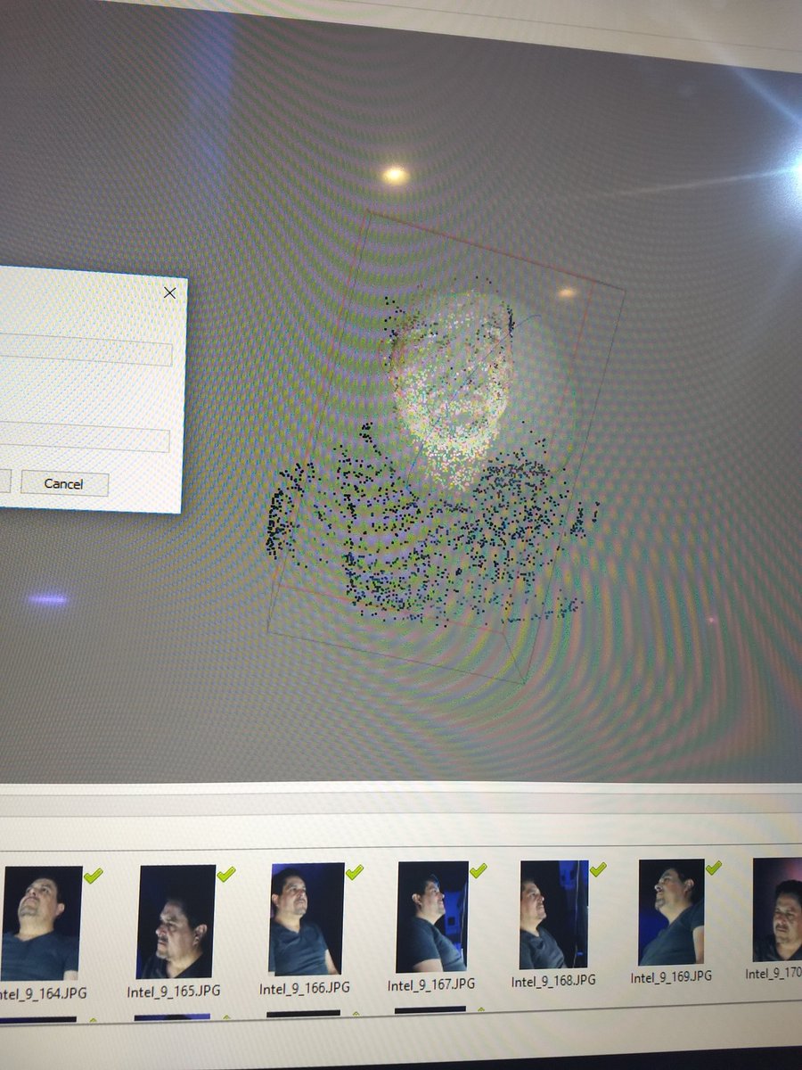 isopixel's tweet photo. Este scaner 3D de @hcgTechnologies está increíble. A partir de fotos fija hacen un modelo tridimensional. #WeKnowTheFuture #intelmx https://t.co/pNKiOEeI17