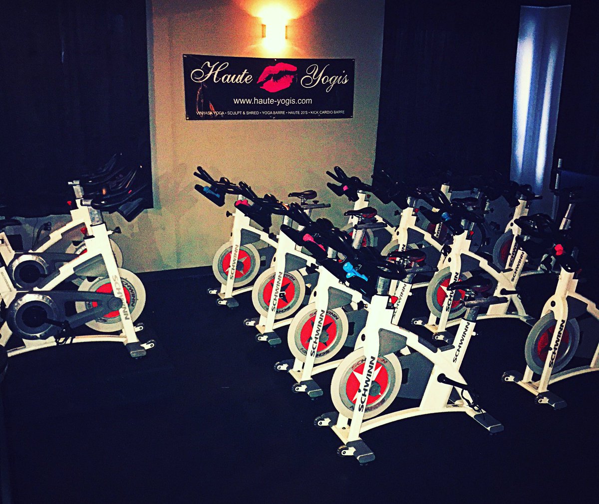 HauteYogis's tweet photo. Did we mention FREE SPIN!?!? Fargo location Nov 1st-18th👍🏻🙌🏼 https://t.co/YLKiOPJqFa