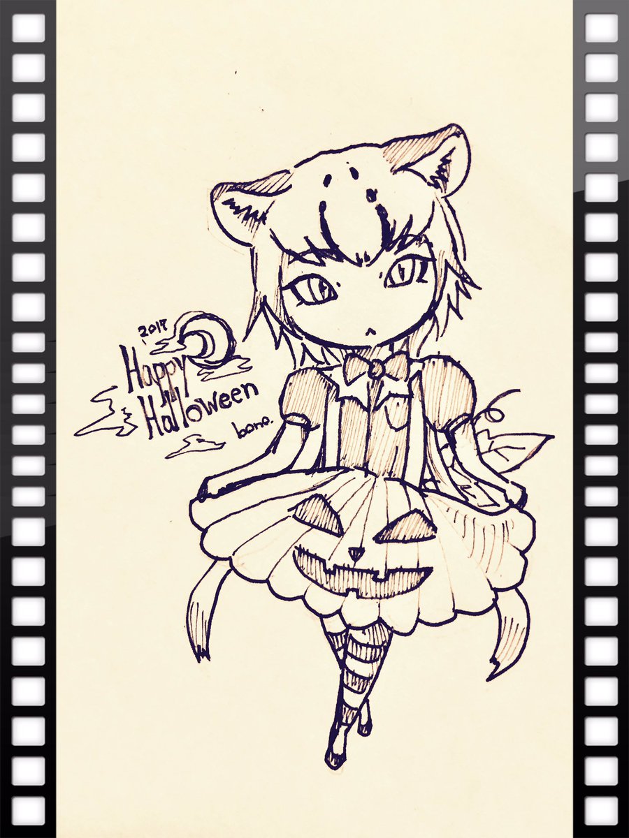 うちのオセロットちゃんはずっとハロウィン衣装着てました 
