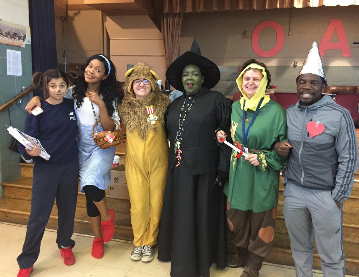 OlmstedSouth's tweet photo. There's no place like OAS! #OASBRAVE #OASFAMILY https://t.co/Yc5BgddsuB