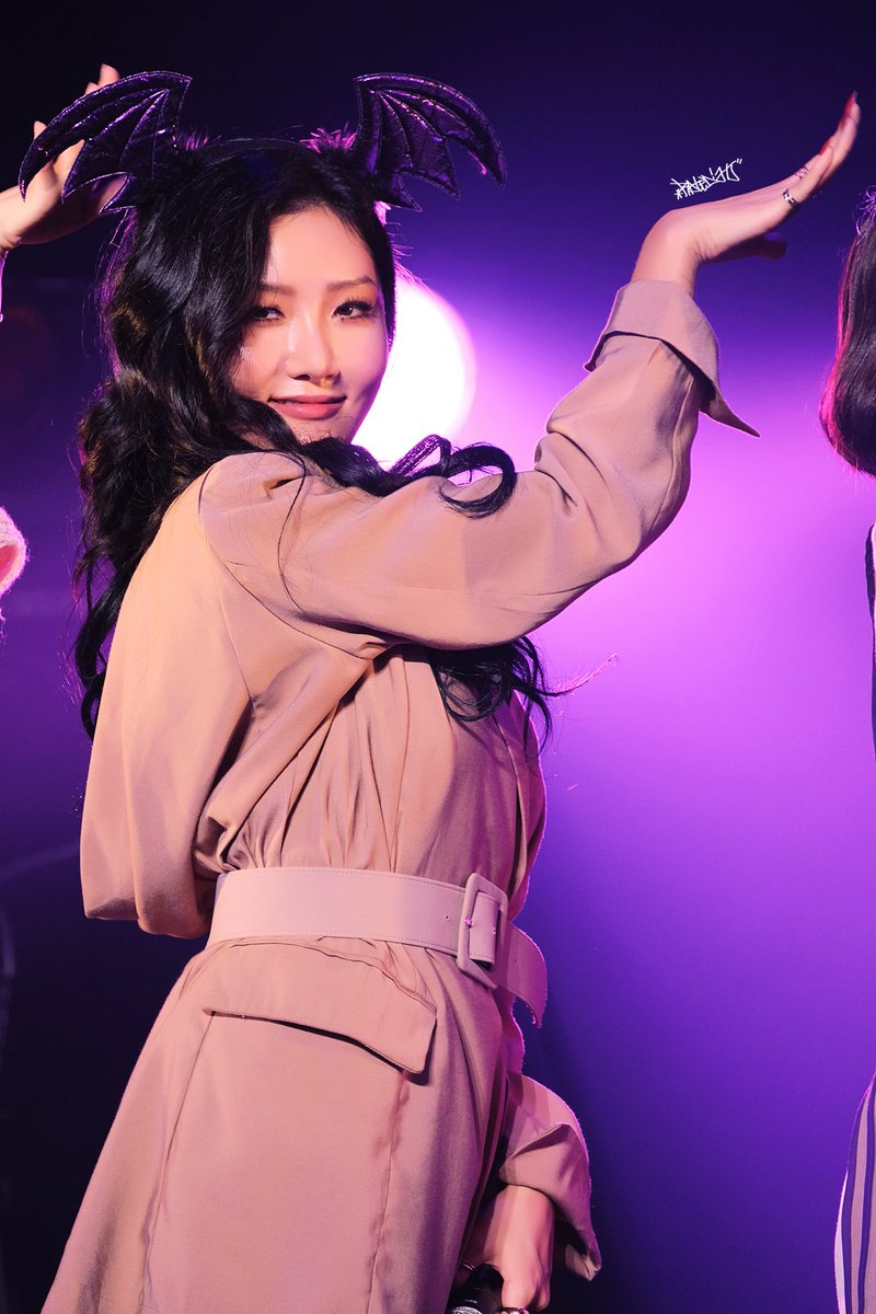 Rated_HJ's tweet photo. 🦁：Trick Or Treat😈
ㅋㅋㅋㅋㅋㅋㅋㅋㅋㅋ
#마마무 #MAMAMOO   
#화사 #혜진 #HWASA https://t.co/X6DUWmGyGn