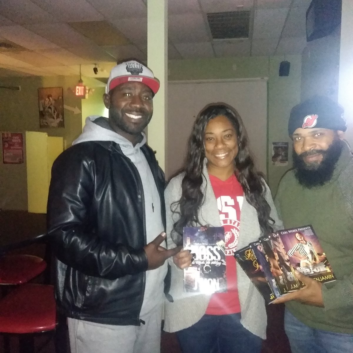 author_mon's tweet photo. Much luv 2 the big brotha @jmbenjamin for signing me and coming to my city to rock wit me #jmon https://t.co/AE0sagAU7t