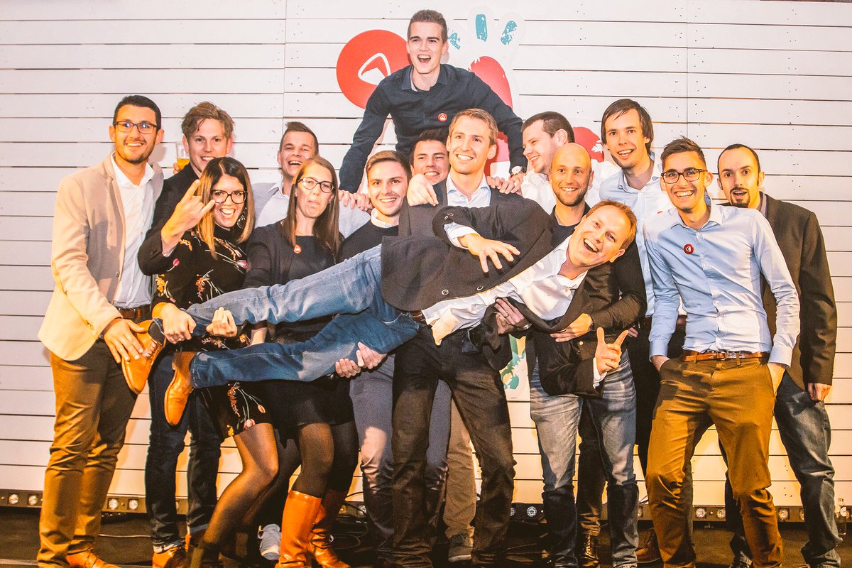 We vierden afgelopen vrijdag ons 15-jarig bestaan! 🎉<a href="/PUBnl/">PUBnl</a> vertelt ➡️pub.be/nl/yappa-staat… #yapparty #digital