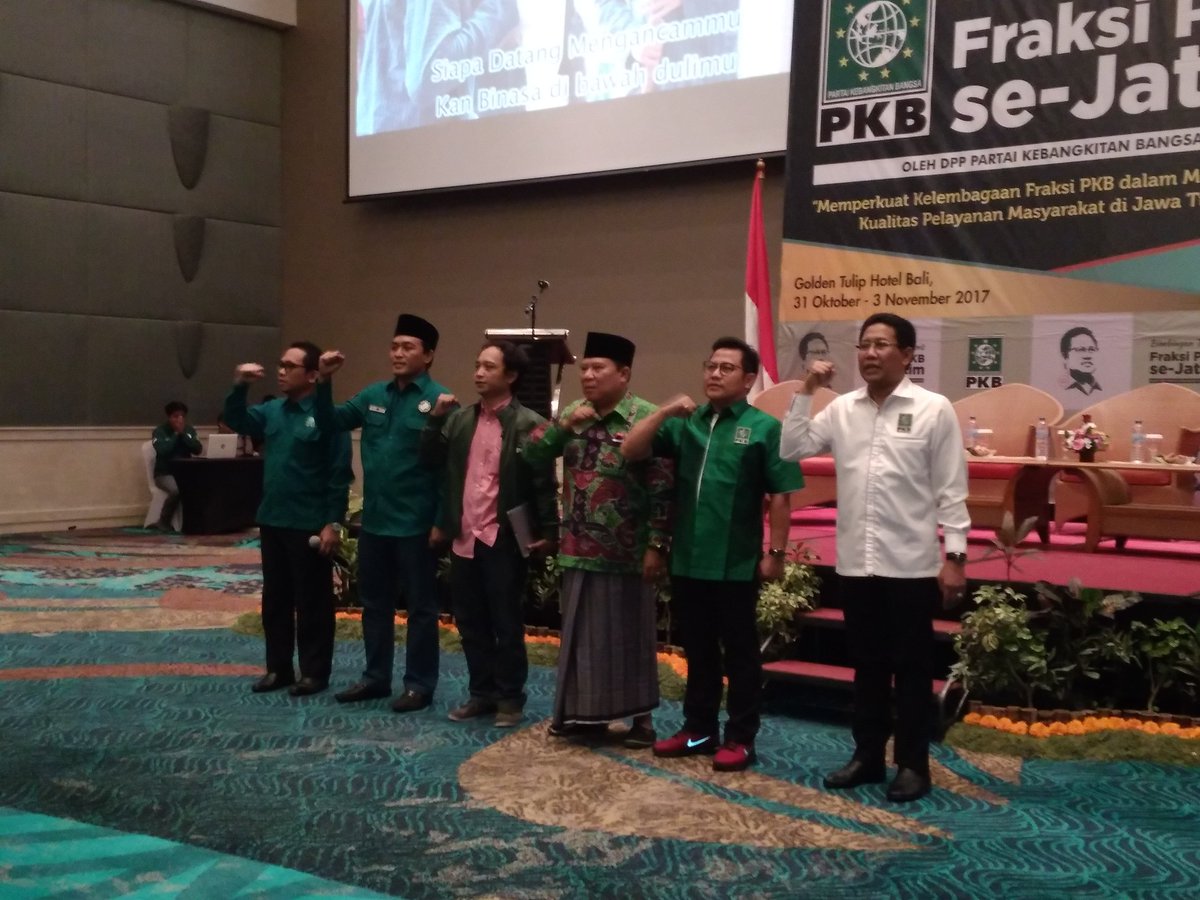 Mars PKB dan Lagu Kebangsaan Indonesia Raya bergema di ruang #BimtekFPKBseJatim