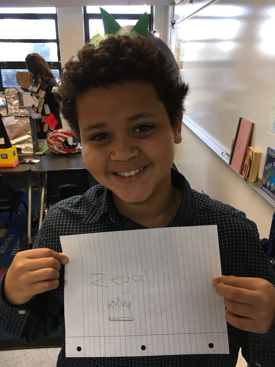 mrpiercEy's tweet photo. We assigned our fifth graders difficult dictionary words to dress up as today. The results were pretty amazing! #edchat https://t.co/DNw2GlDaTn