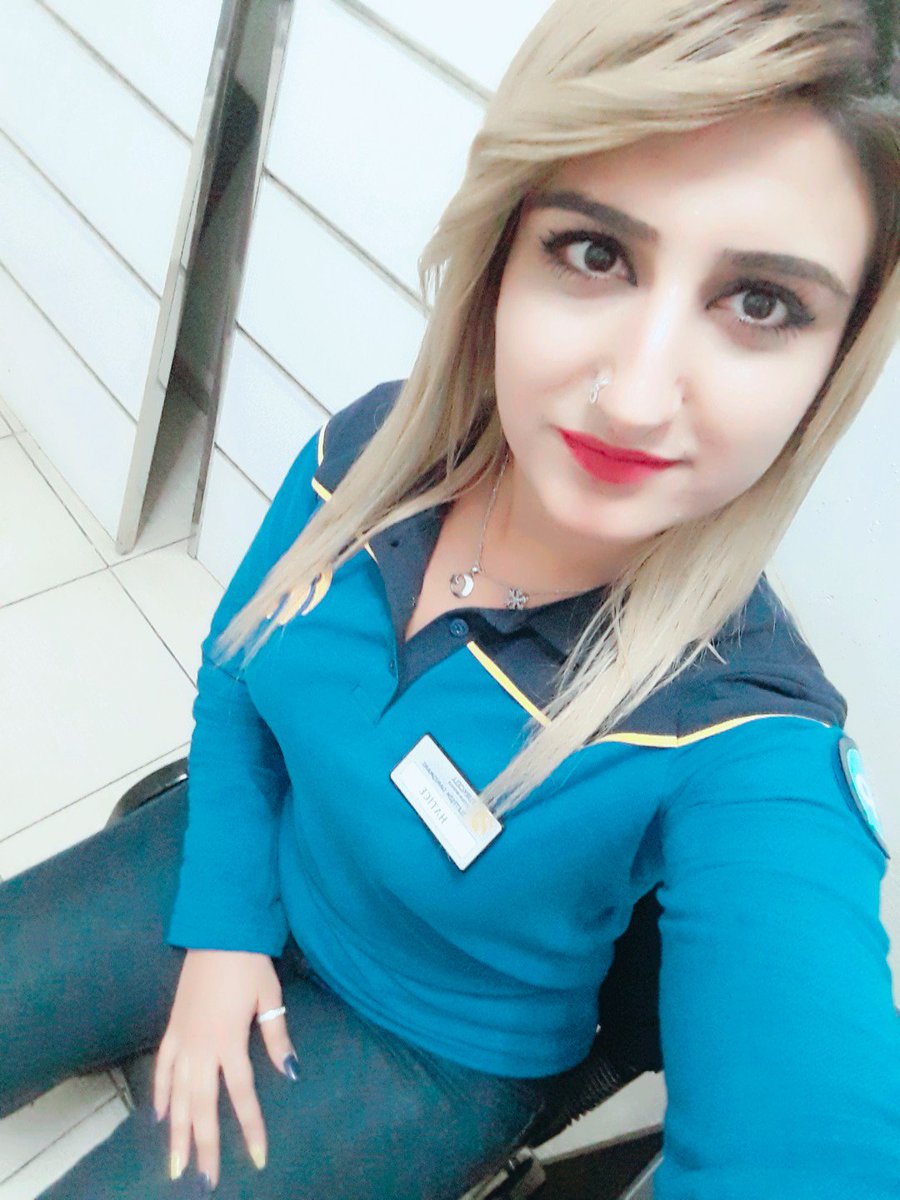 GamzeMm_5656's tweet photo. I'm at elinç İletişim TURKCELL https://t.co/eAWPaEvrlz https://t.co/G1ozX64sTD