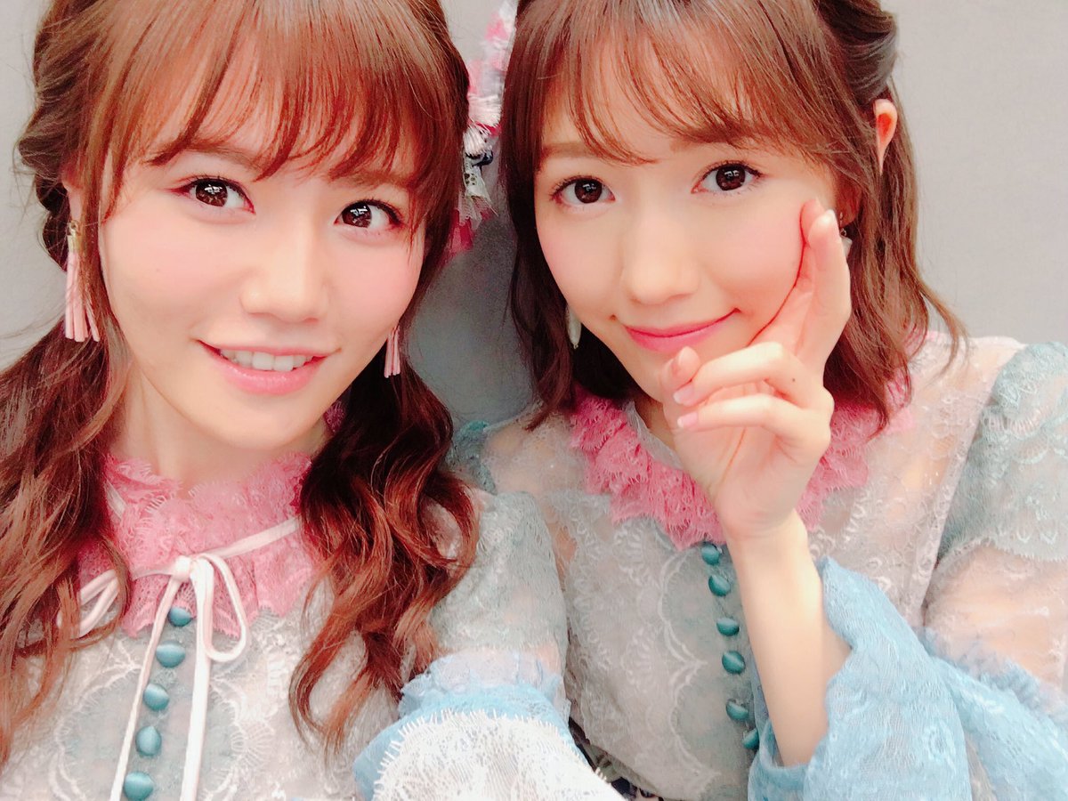 麻友さん卒業コンサート終わりました🌸
アイドルとして本当にかっこ良かったです💧
心のプラカードでは私が1番伝えたい「AKB48を守ってくれてありがとうございました」を書きました😌
#まゆゆ卒コン