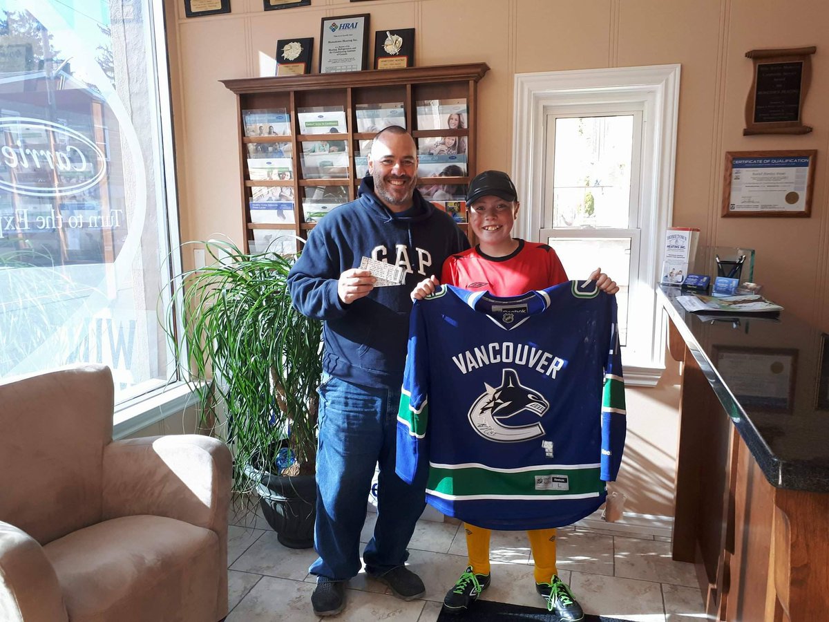HometownHeating's tweet photo. Congratulations again to our big winner last month, Jason Sanger! We hope you enjoyed the game! #Sens #Canucks #BHutt https://t.co/HK7IuipQfl