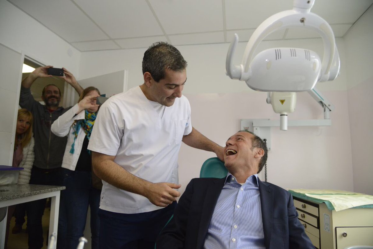 OmarGutierrezOk's tweet photo. Que linda quedó la ampliación del Centro de Salud del barrio Valentina Norte! Más espacios para una mejor atención. #HaciendoFuturo https://t.co/W9vjaqvk6w