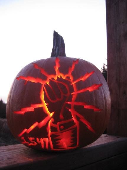 IDEALINDCanada's tweet photo. #Electrician approved pumpkins! Happy Halloween from IDEAL Industries! #BOO https://t.co/82ZFLdCIas