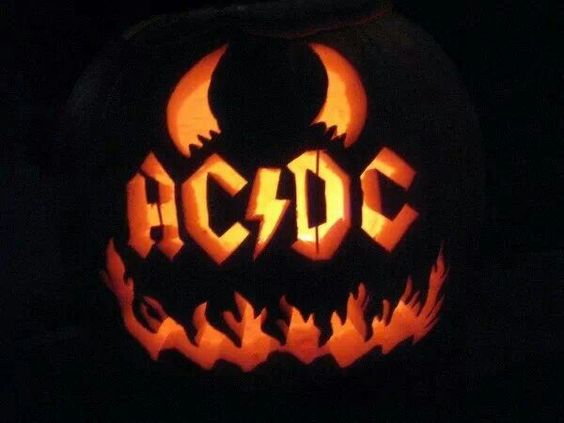 IDEALINDCanada's tweet photo. #Electrician approved pumpkins! Happy Halloween from IDEAL Industries! #BOO https://t.co/82ZFLdCIas