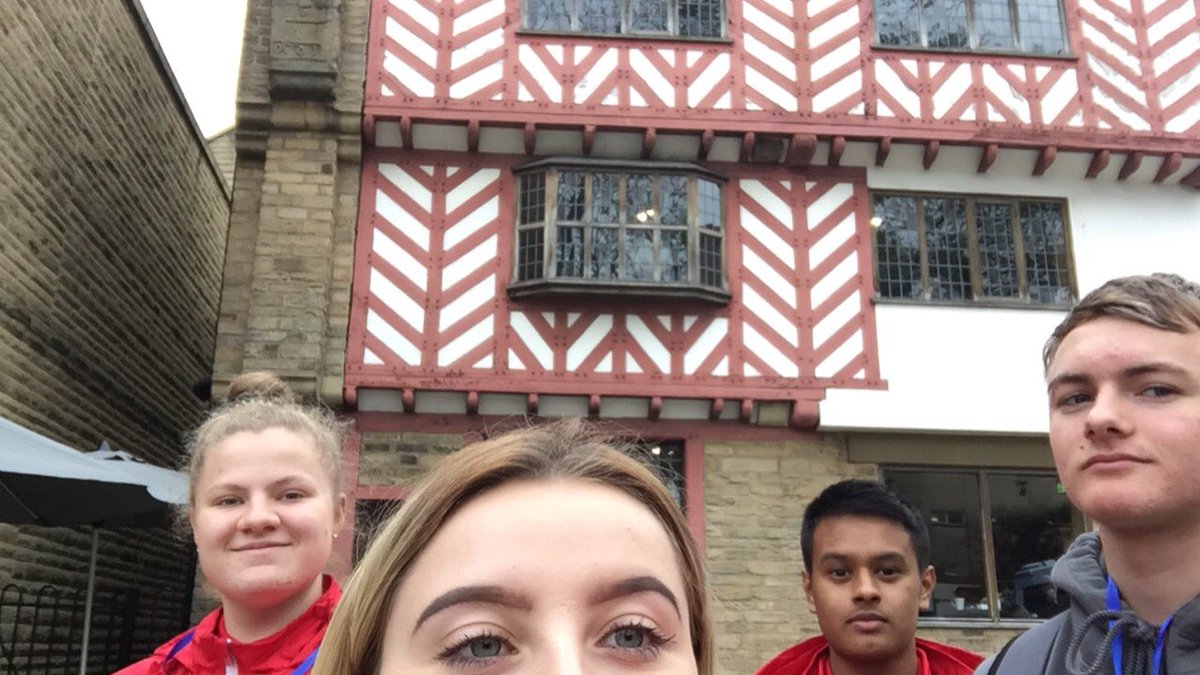 bcafc_amylou's tweet photo. #spotted #TeamWavey @BCFCGrads https://t.co/BnCKG01wLl