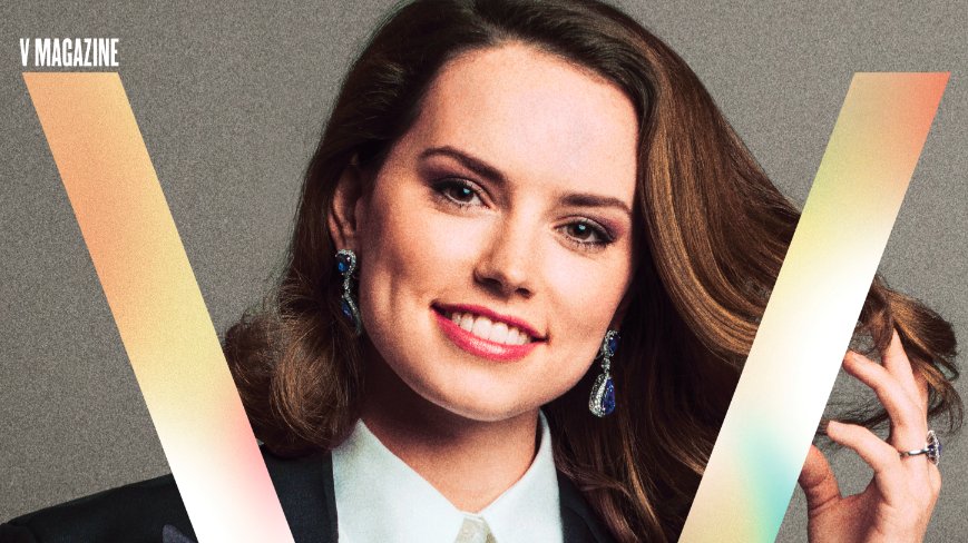 vmagazine's tweet photo. Actress Daisy Ridley dishes on Adam Driver, #StarWars and beyond. https://t.co/upCkA8lL4Z https://t.co/WrLIUHBa9Y