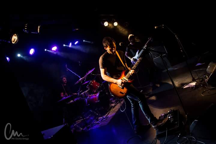 bandaexoficial's tweet image. Hoy se toca fuerte en Movida Joven
Sala Zitarrosa—20 Hs—Entrada libre

#Ex #Metonimia #MontevideoRock