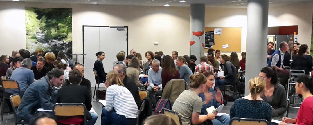 foeeurope's tweet photo. The #AgrifoodAtlas reveals problems w our corporate-controlled food system. Possible solutions emerged @ #AEF2017: https://t.co/jEJonZJ6ov https://t.co/Om6LQbsvXq