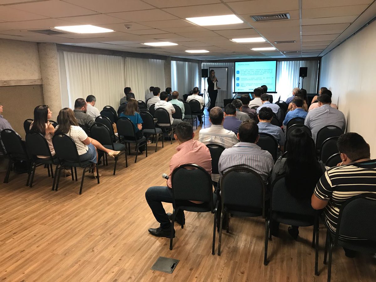 optimalebr's tweet photo. Optimale team is presenting now the results of @CageceOficial  project #smartwater #BigData with great partners @AECOM https://t.co/8ju4yxI95W
