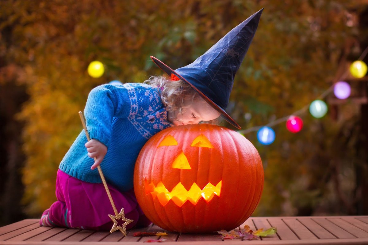 WiselybyADP's tweet photo. Happy Halloween!! What festivities are you getting into on this spooky night? #Halloween #Letsgogcc https://t.co/HqMN45GQam