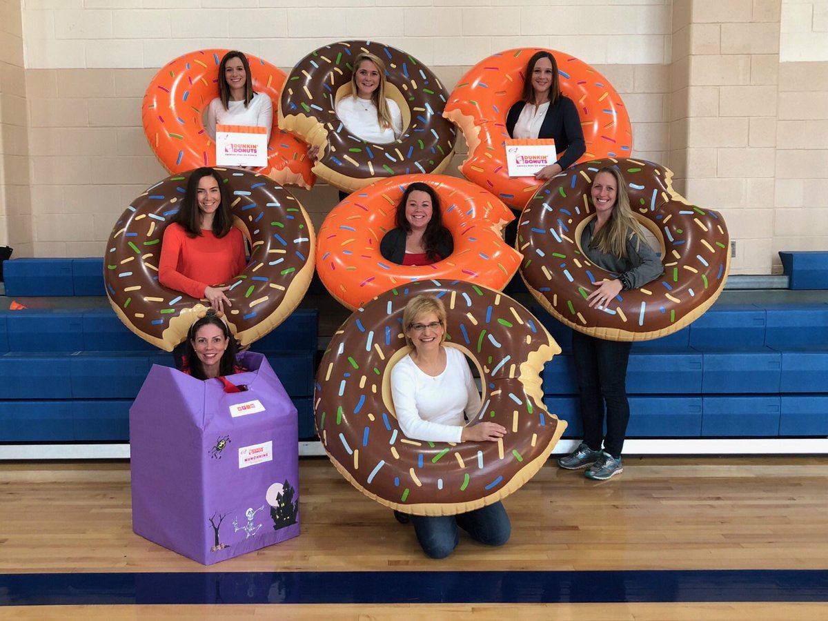 Mrs. Taylor tweet media