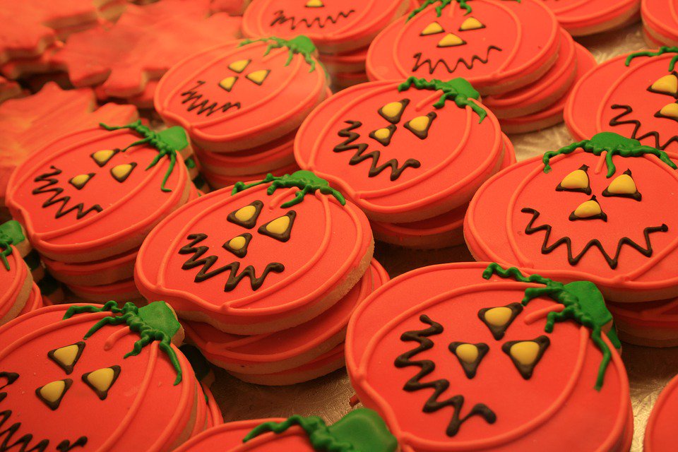 getworkwell's tweet photo. Happy Halloween from Workwell! https://t.co/kSzHujW9wW