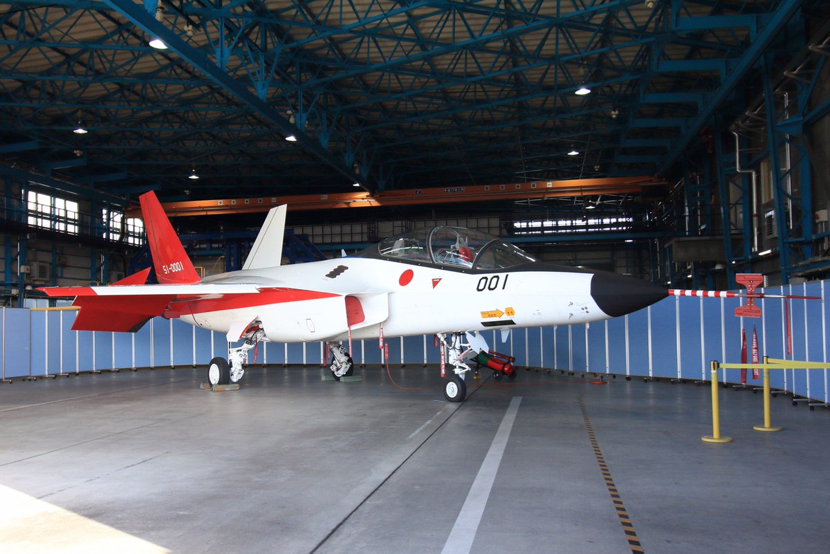 mataariR25's tweet photo. 今日がX-2のラストフライだったらしいので。
1：昨年の航空祭にて、2：撮り損ねたX-2(17/5/29)、3：飛ばなかったX-2(17/9/29)、4：ようやく撮れたX-2はスピンシュート付きの初フライト(17/10/5) https://t.co/YbToRR1JSj
