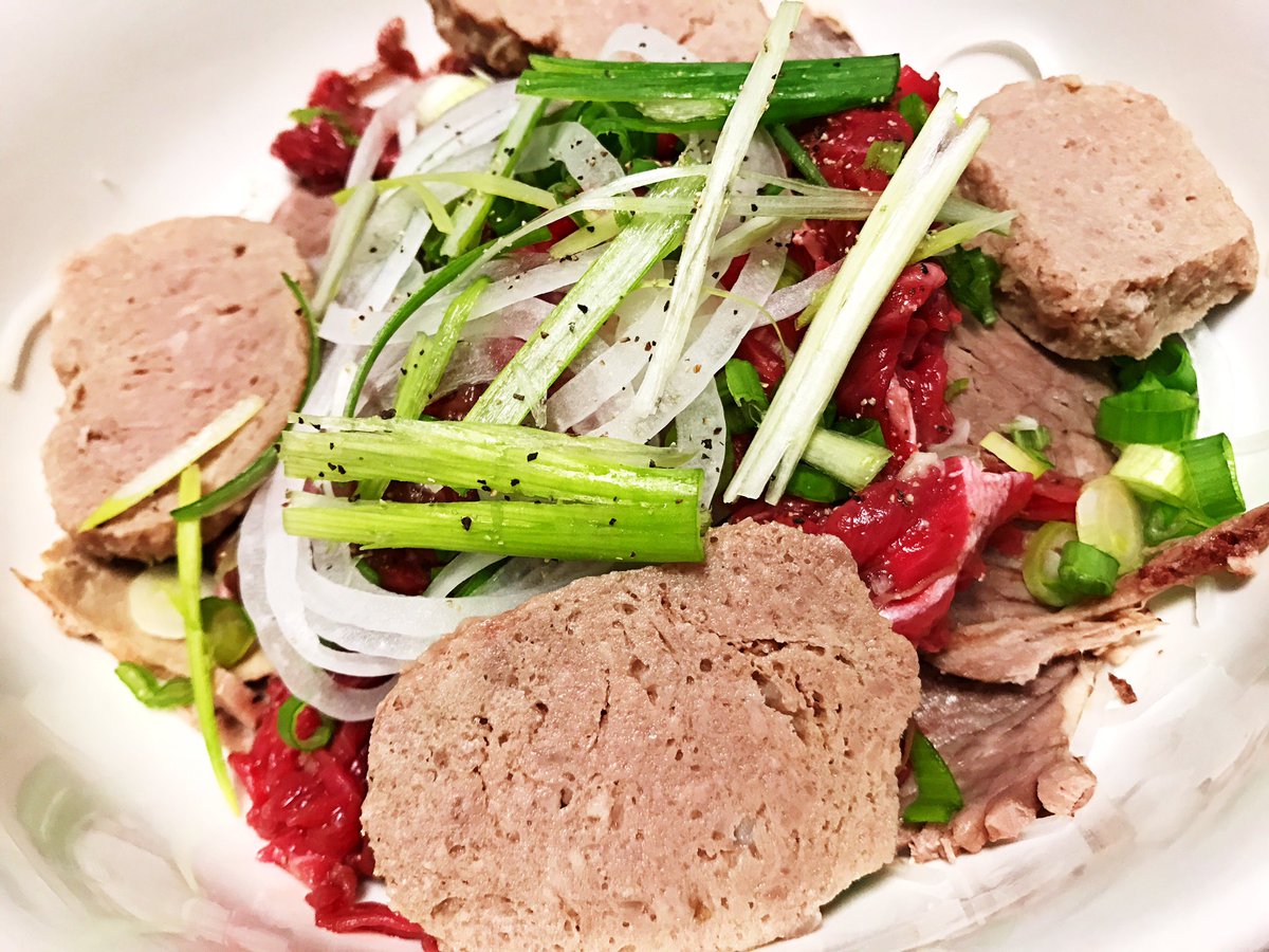 FuManchungs's tweet photo. Come try our Pho(fuh)! A beef based broth rice noodle soup with homemade beef meatballs, &amp; top sirloin slices.#FuManchung#Phocoma https://t.co/0NeaDM7Jsm
