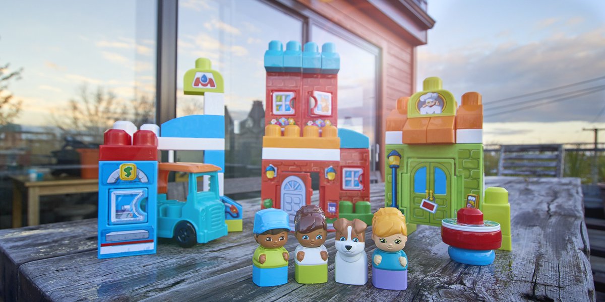 mega bloks main street friends