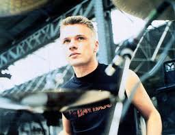 Happy birthday to drummer, Larry Mullen Jr! 