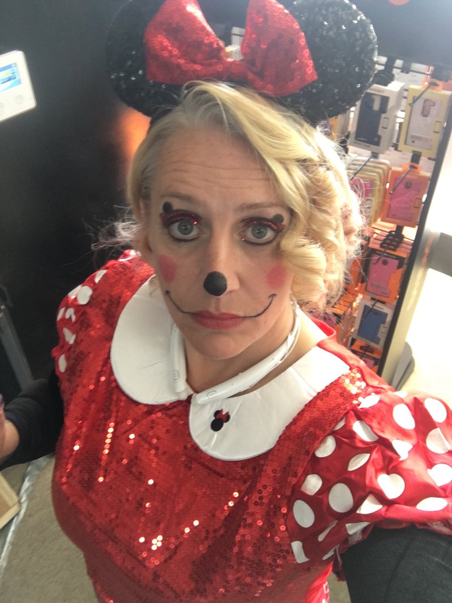 Wireless_xpress's tweet photo. Happy Halloween from Wireless Express! #Boost https://t.co/0CHHykyQg6