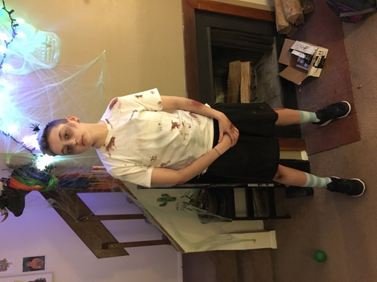 KentState_ASC's tweet photo. Happy Halloween!  Our tutors and SI leaders are celebrating in costume!  Tag and RT if you know this zombie tutor!  #KentStateASC https://t.co/NL9NwRNY6t