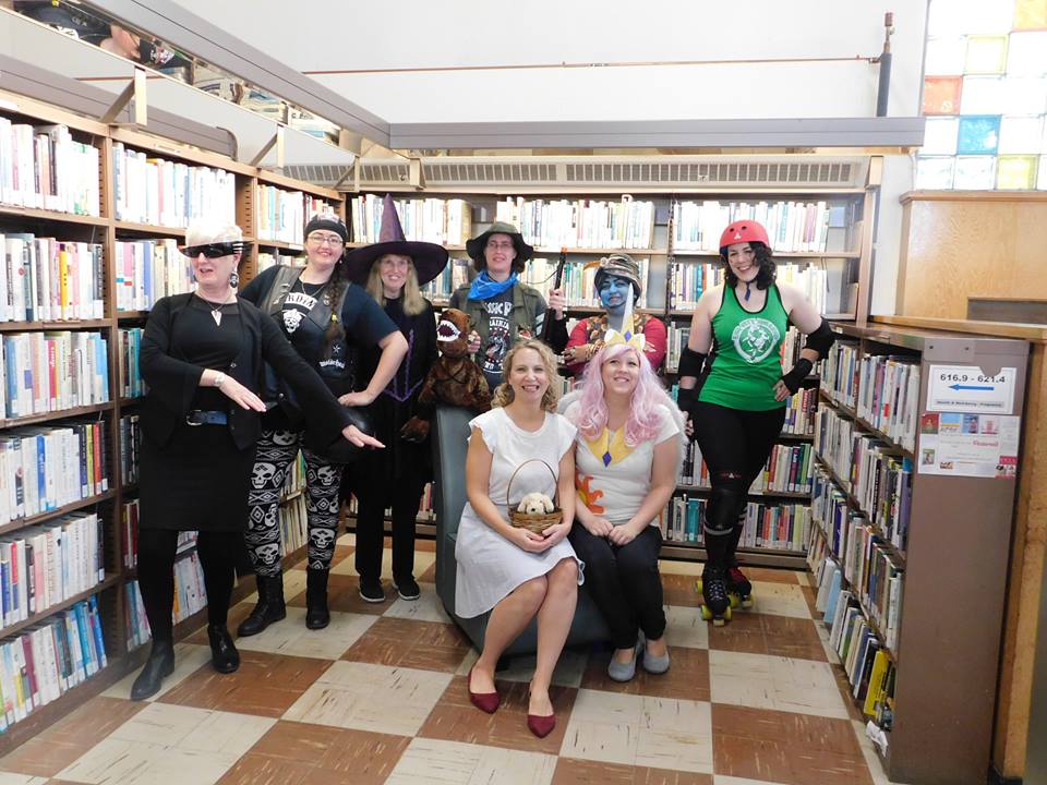 CBRLibrary's tweet photo. Have a Happy Halloween! Library branches will be closing at 4:30 PM today. Have a safe and fun evening! #CBRLibrary #Halloween #libraryfun https://t.co/POTRtW7hA8
