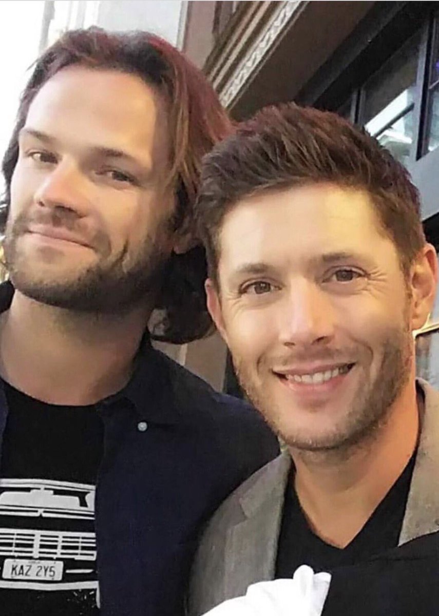 wendyrandolph's tweet photo. Have a great #J2sDay #HappyHalloween #Mondaypart2 π³ππ» https://t.co/3f61VUfMa0