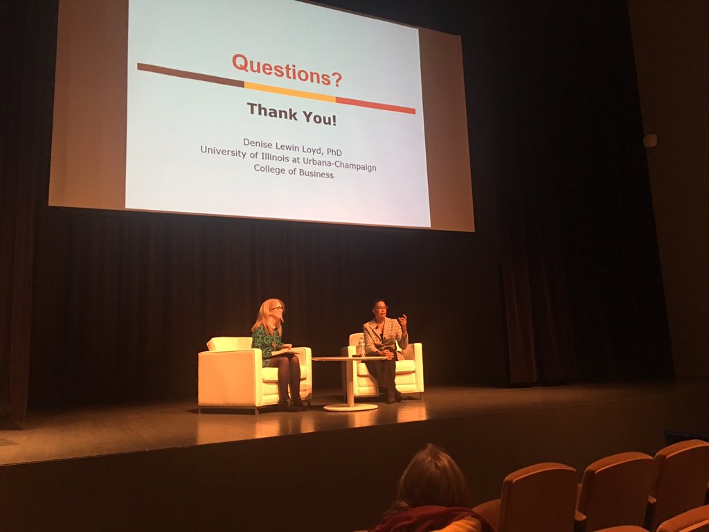 dtobst's tweet photo. Great question from the audience: how to you get people to pass the mic? #diversity #GlobalLearning17 https://t.co/Qi69HAenEJ