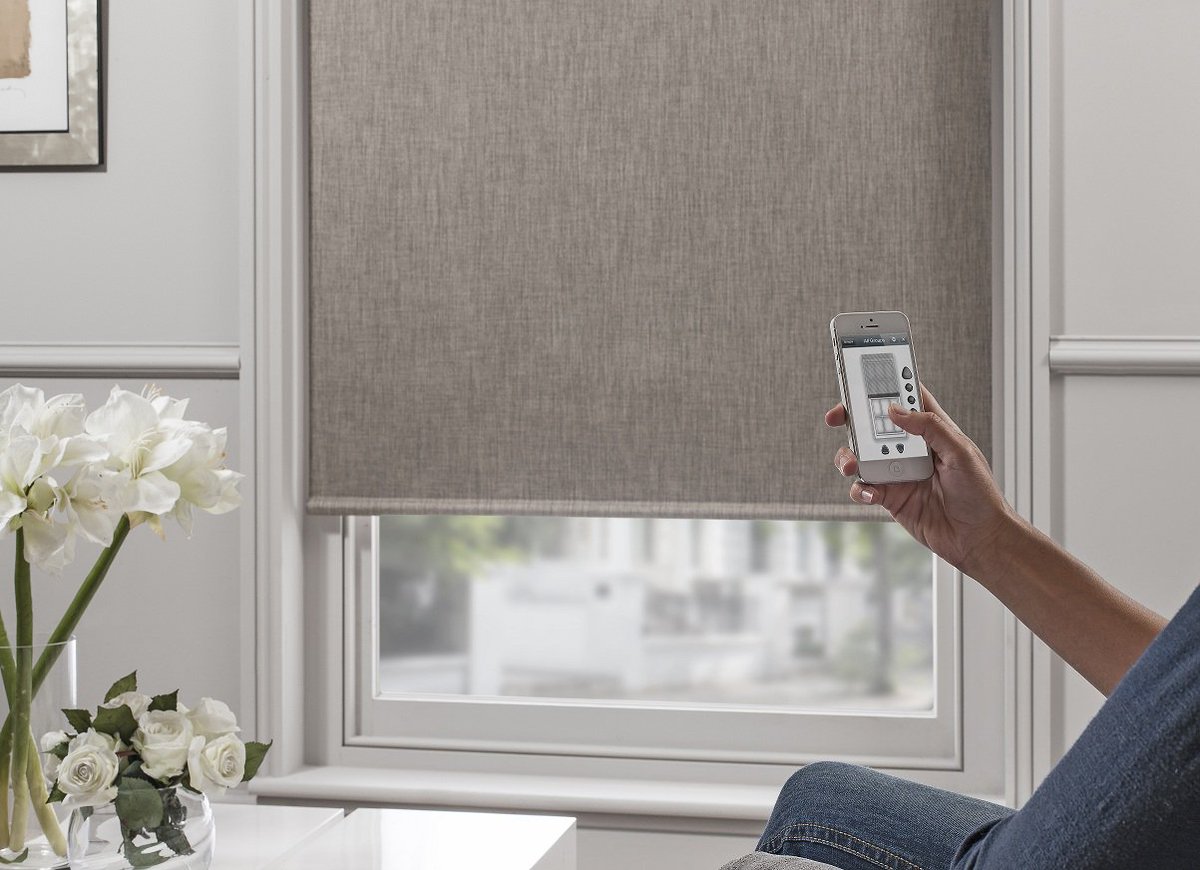 QMotionUK's tweet photo. QMotion UK blind controls are easy for all, offering a range of different controls to suit all technology experiences #touchofabutton https://t.co/4vn0EIPc99
