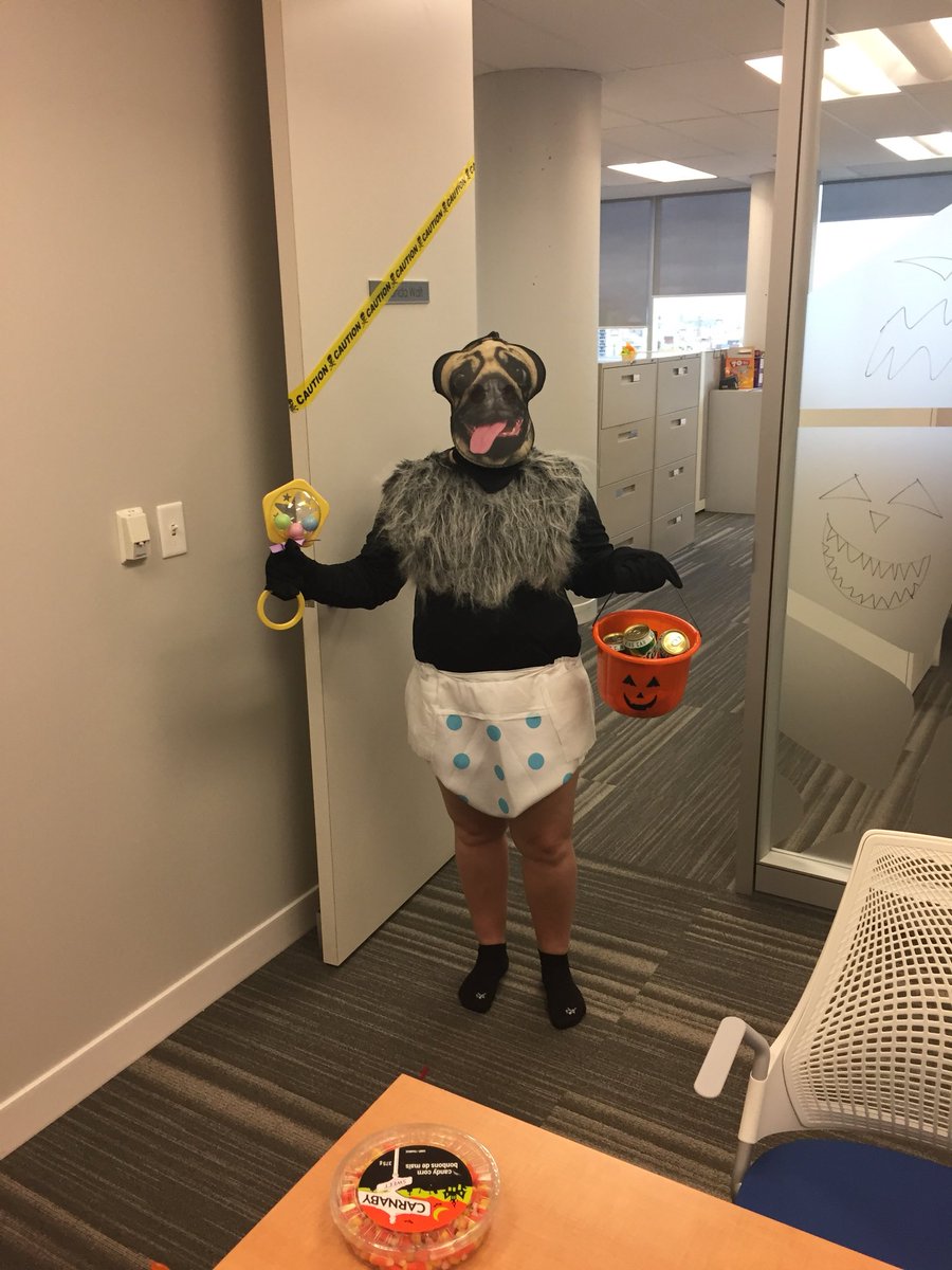 AmandaWalt54's tweet photo. Happy Monkey Baby! https://t.co/EKGd6JVoM0