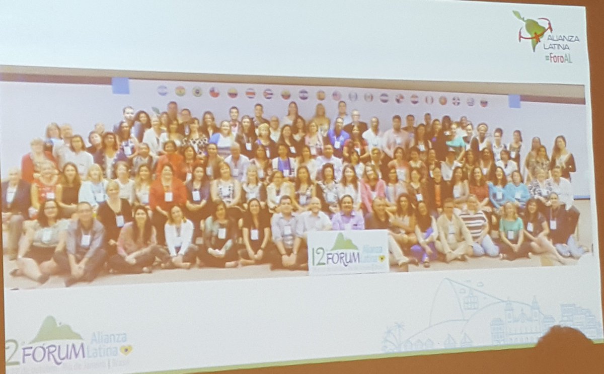 fundacionhumans's tweet photo. @fundacionhumans colabora en el #congreso de @alianza_latina #foroal con #red de #pacientes https://t.co/EfCRrIoe40