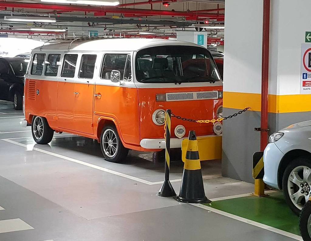 denilli's tweet photo. #gertrudes #kombi #vwbus #g96 #kombination #vwbust2 #vw #oldcars #clipper #orange #socalaircooled #busjunkies #air… https://t.co/xnW4qLLkVo https://t.co/Z31hAeTkgd