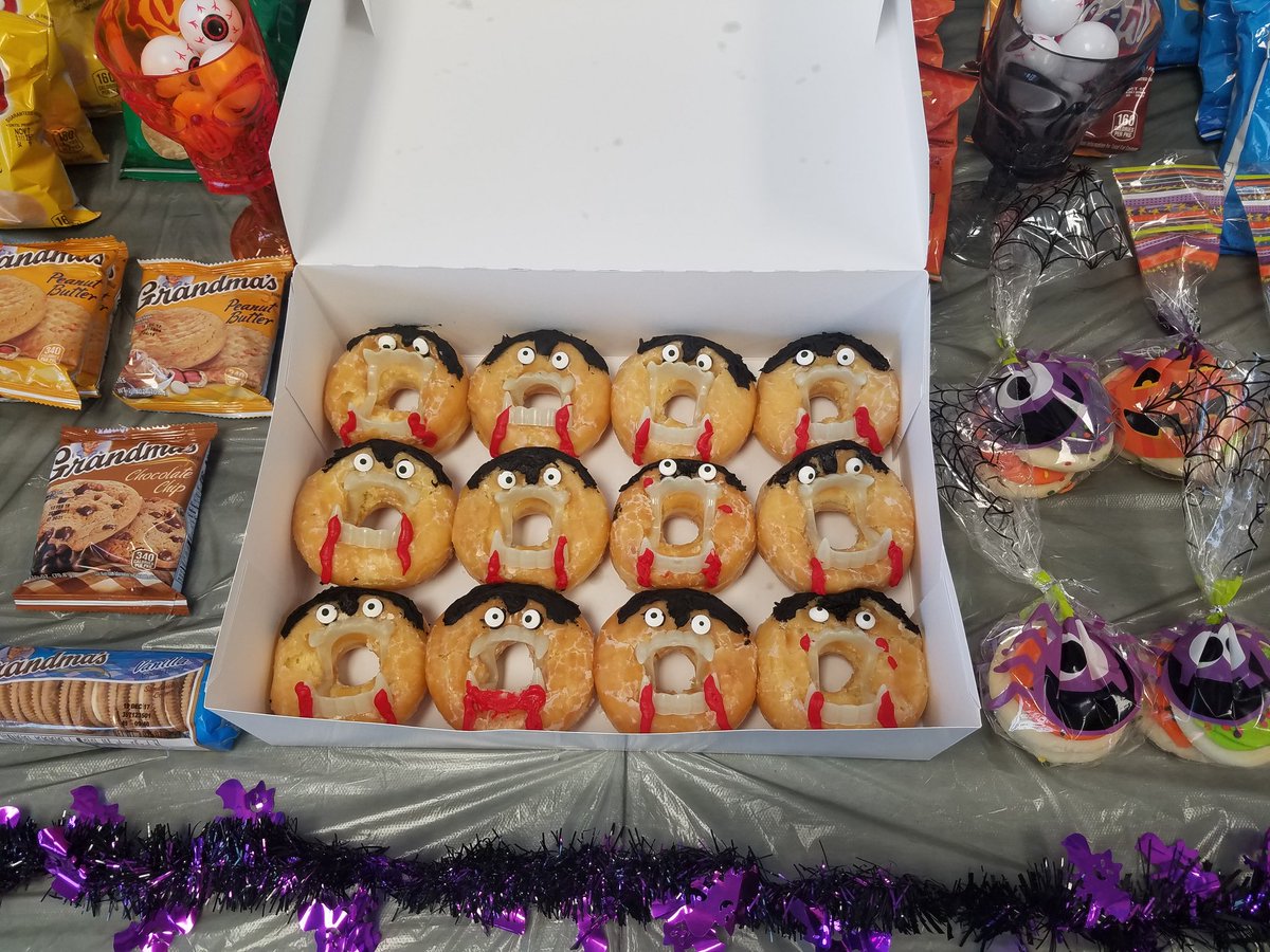 Ready to get our Halloween on with our customers!! Gotta be careful with those donuts. They might just bite back! ☻😨😱👻☻