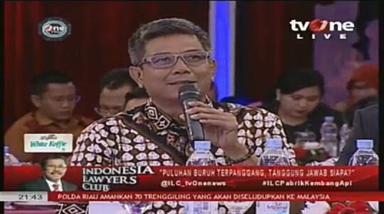 ILCTalkshow's tweet photo. #ILCPabrikKembangApi | NARASUMBER ILC : NONO SUDARNO (Kadinas Penanaman Modal &amp; Pelayanan Terpadu) https://t.co/Gpauoa74gl