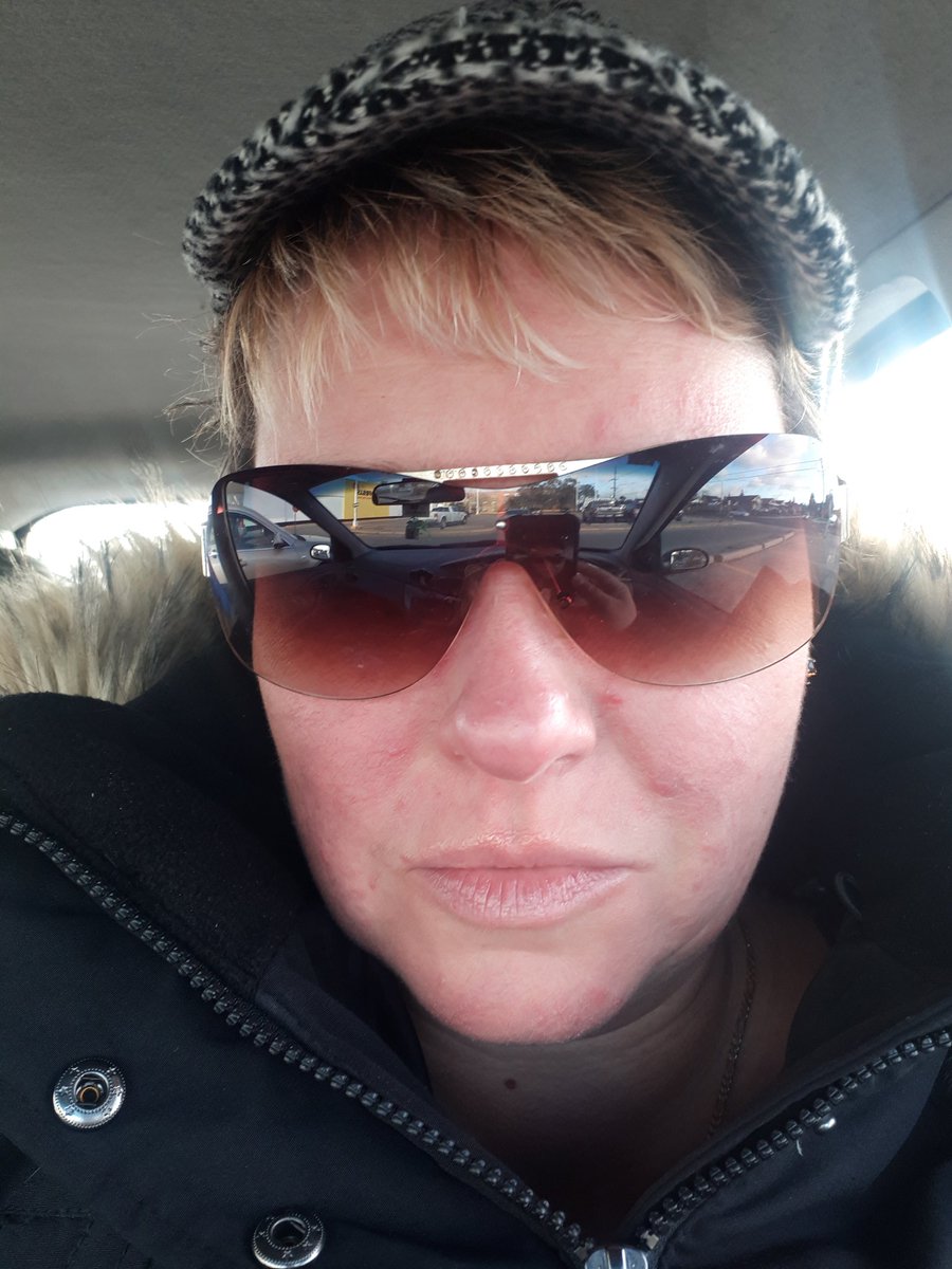 zx5gurl's tweet photo. You know it is chilly out when I wear a coat! #ihatecoats  #winteriscoming https://t.co/nczorBICPS