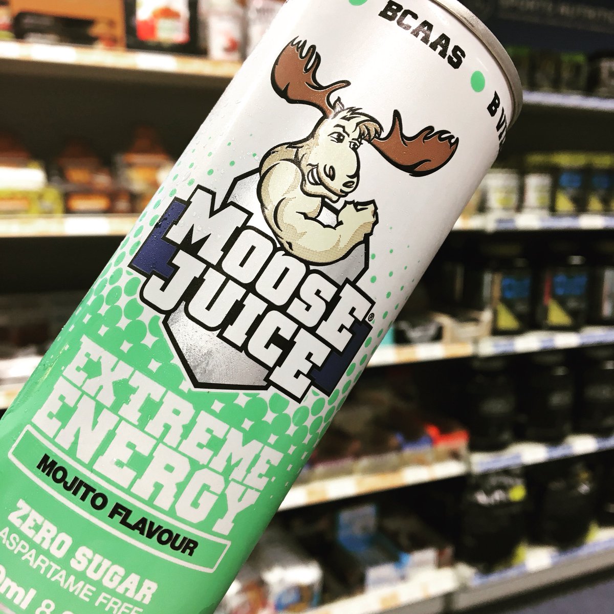 Can’t beat a pick-me-up <a href="/MuscleMooseHQ/">Muscle Moose HQ</a> Mojito Moose Juice in the afternoon! #bcaa #energy