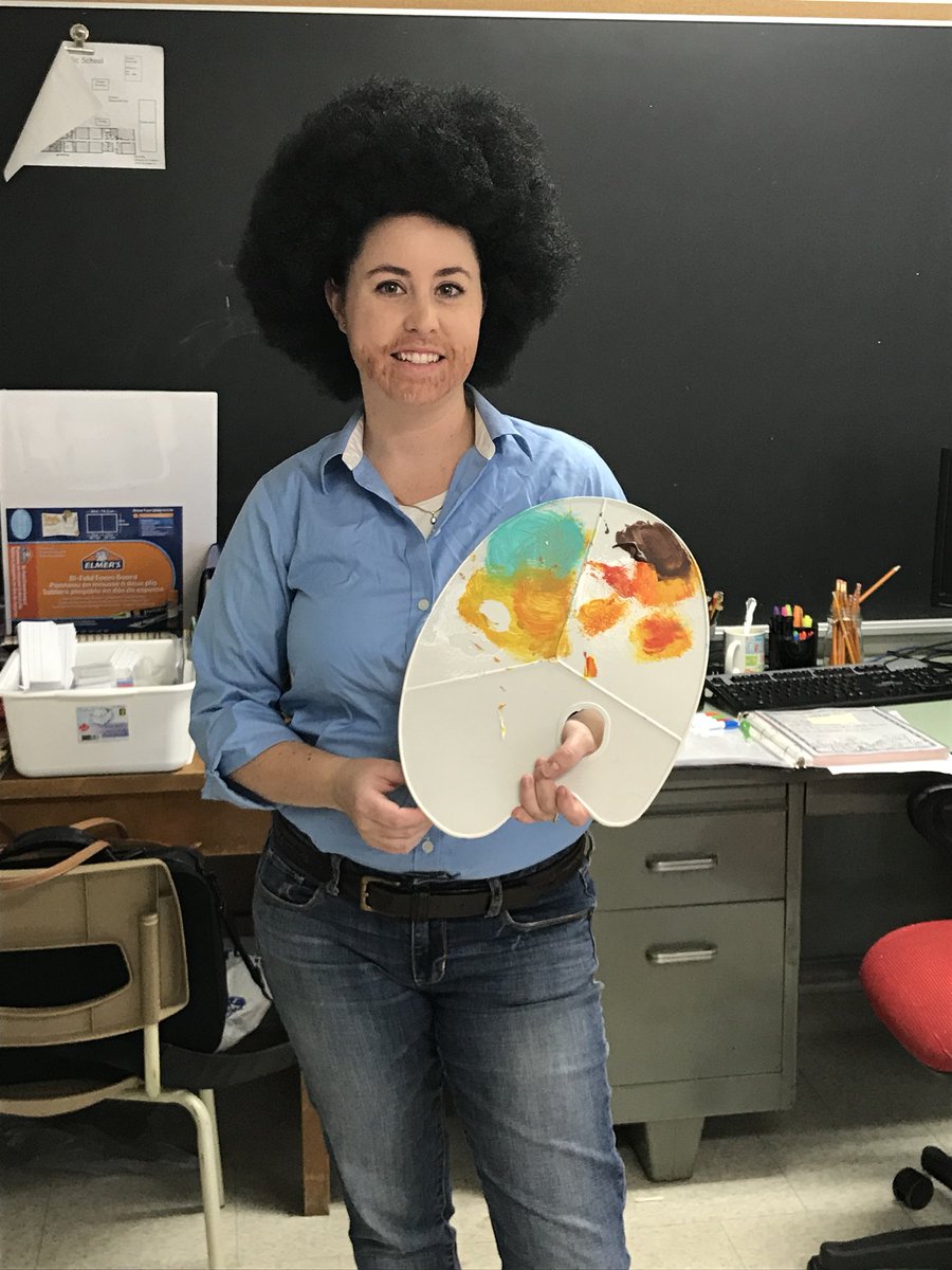 clicher3's tweet photo. Happy Halloween from Herman Street Public School!  Boo 👻! https://t.co/yJQgT30WyA