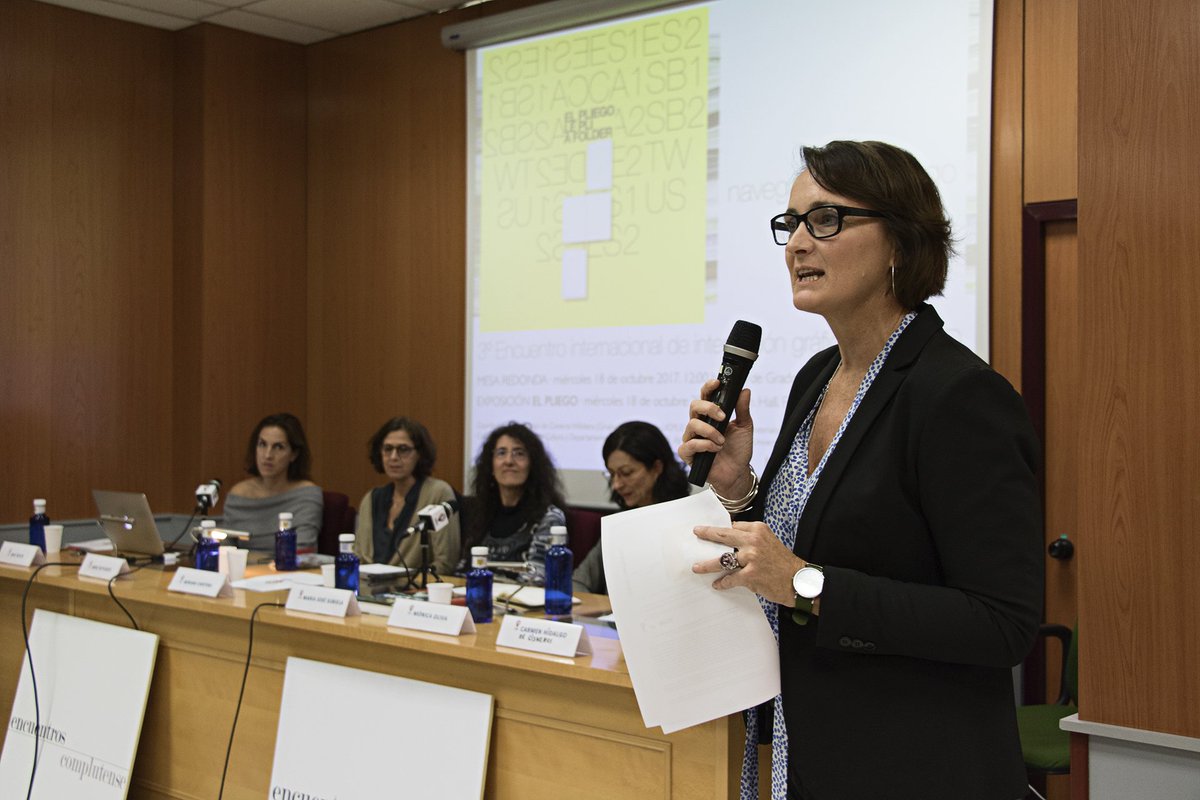 La #expo de pliegos <a href="/bbaaculturaUCM/">bellasartesUCM</a> puede visitarse hasta el 3 de noviembre en el hall de la Facultad. Si quieres comprenderla mejor ya está disponible el vídeo de la mesa "Navegar por el #pliegoEC: abrir, splash, cerrar" en ucm.es/encuentros/nav…