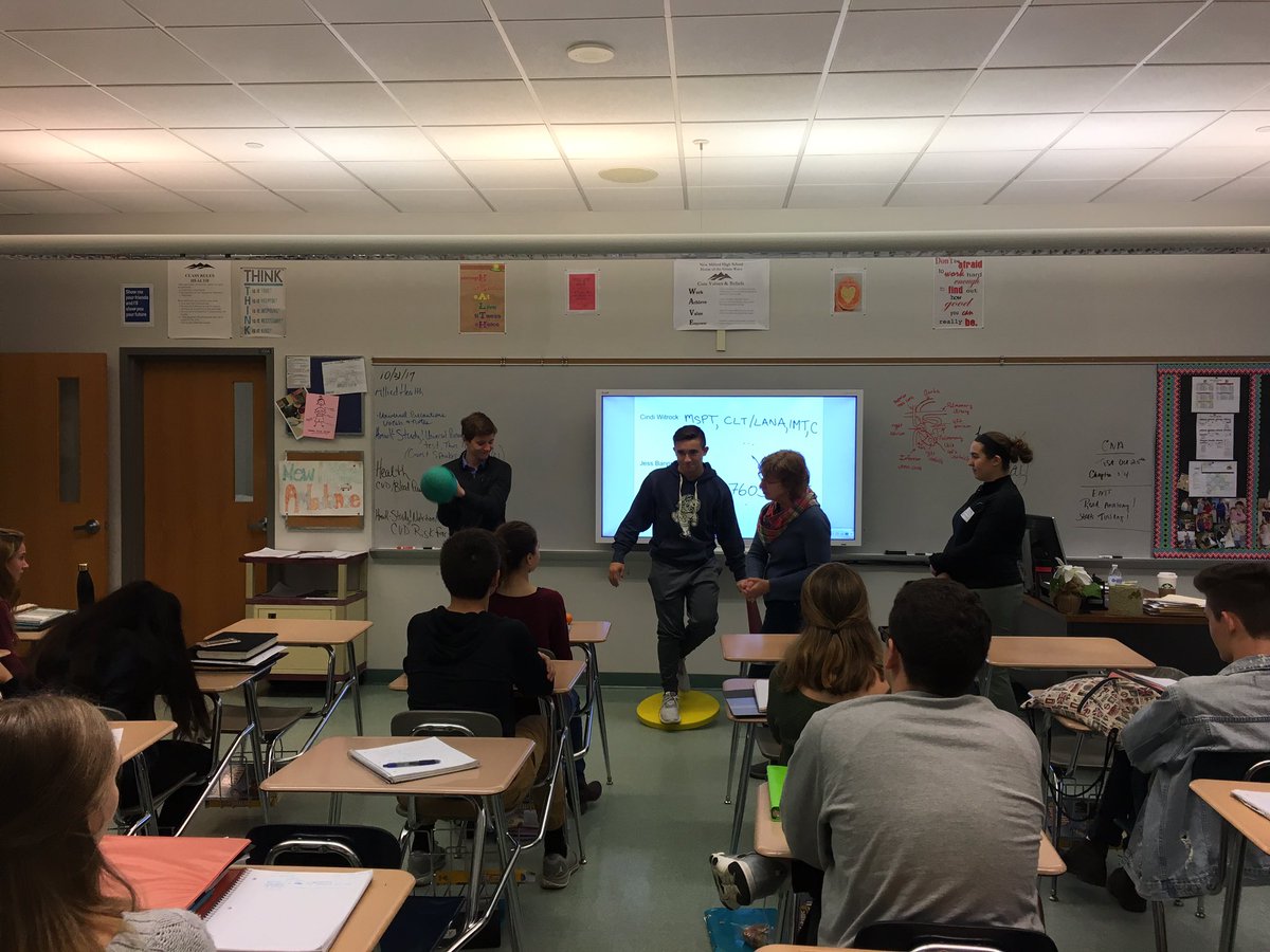 mrsbenson22's tweet photo. No better way to learn about Allied Health than having guest speakers. Thanks Cindi &amp; Jess from Carlson Therapy for coming in today! https://t.co/zBhWhcdhzB
