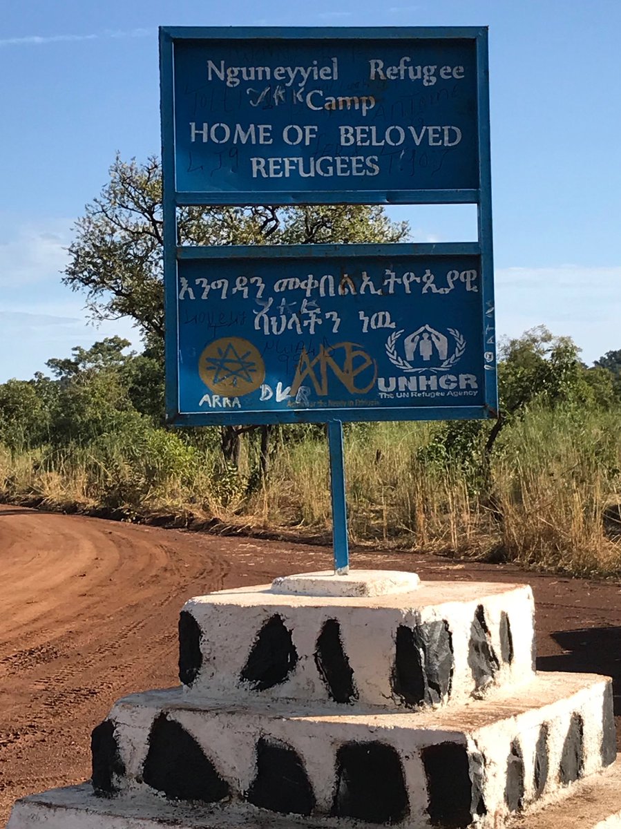 KellyTClements's tweet photo. Quite a welcome by the Ethiopian people to #SouthSudan #refugees. Borders are open.  Hospitality at its best.  #WithRefugees @UNHCREthiopia https://t.co/N4mB1TPTlI